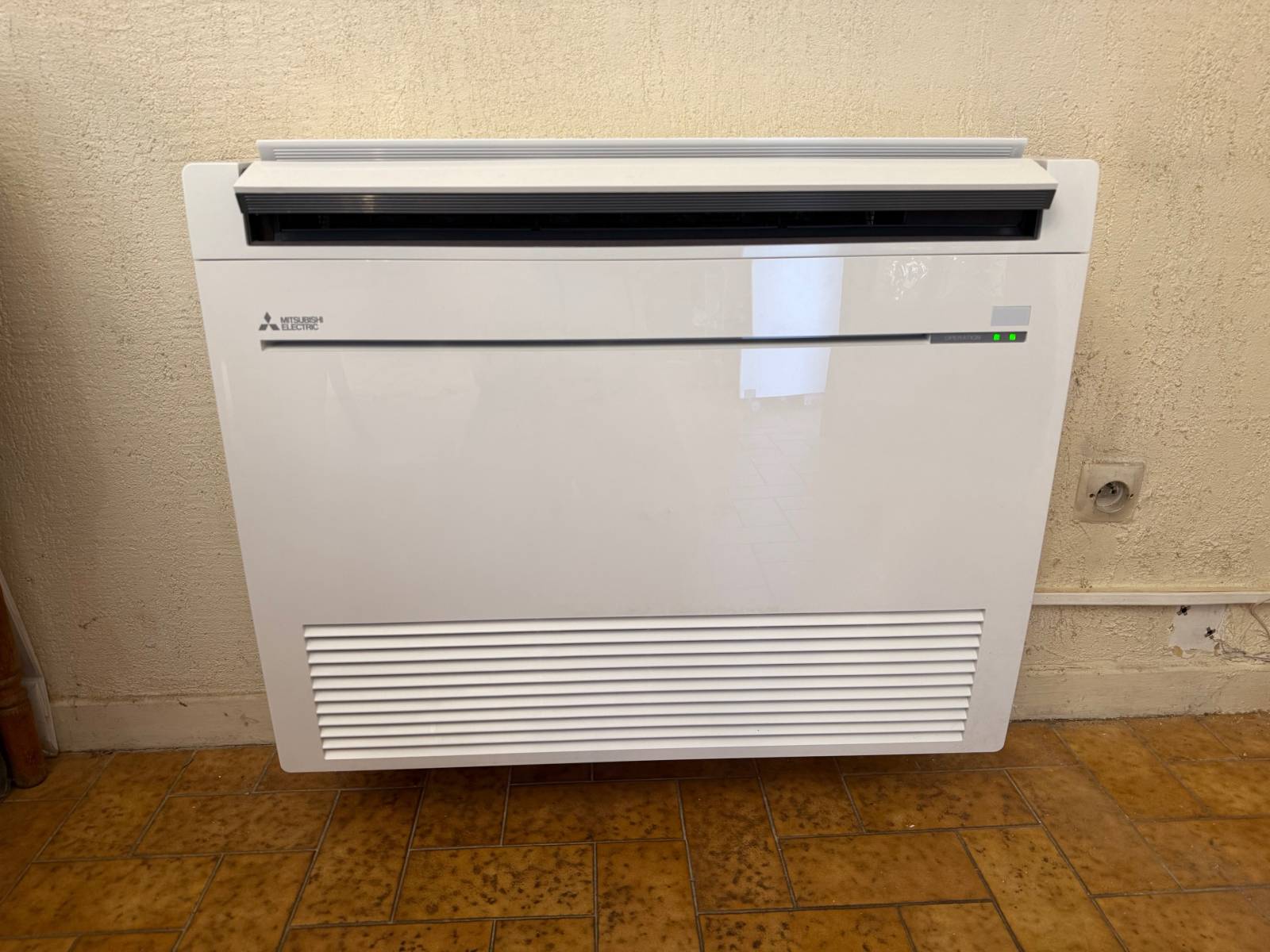 Entretien d'un climatiseur réversible Inverter Panasonic à Salon-de-Provence