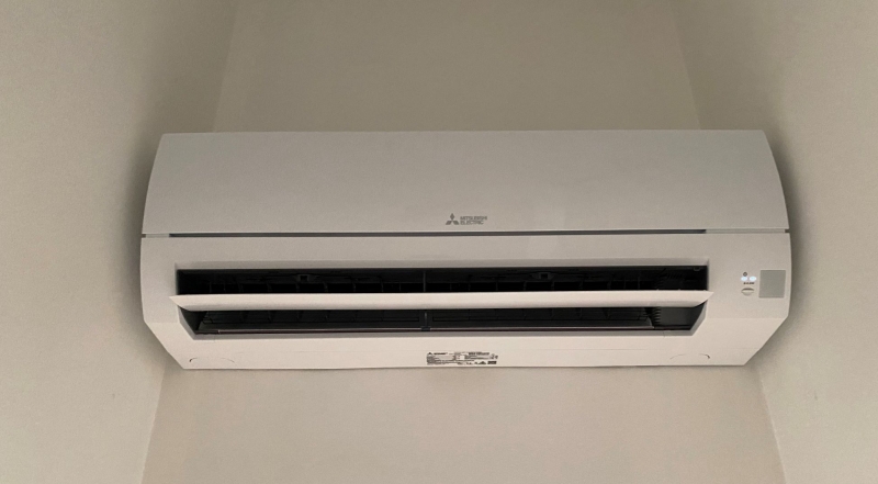 Entreprise pour la pose d'une climatisation réversible dans une maison à Pelissanne 13330