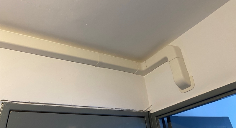 Pose par un professionnel qualifié d'un groupe extérieur sur support anti-vibration pour un appartement à Istres