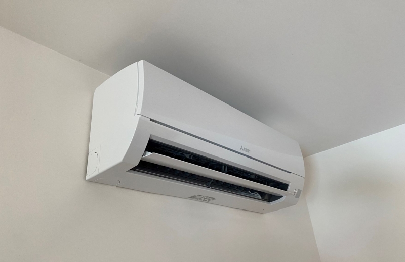 Installation climatisation réversible Mitsubishi Electric à Lancon de Provence 13680