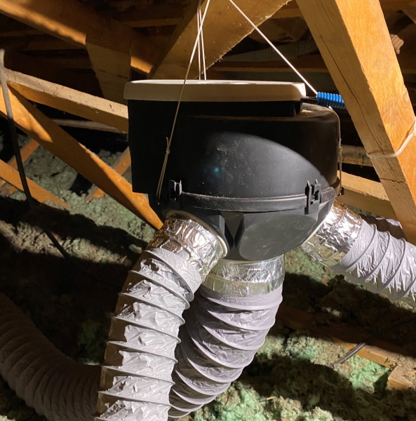 Installation de VMC Atlantic simple flux auto réglable dans une villa à Salon de Provence 13300