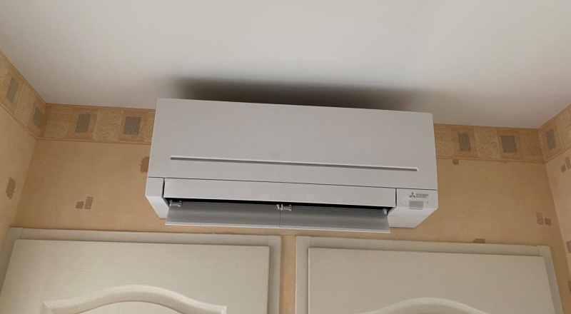 Installation Climatisation Réversible Mitsubishi Elctric AP50 à Sénas 13560