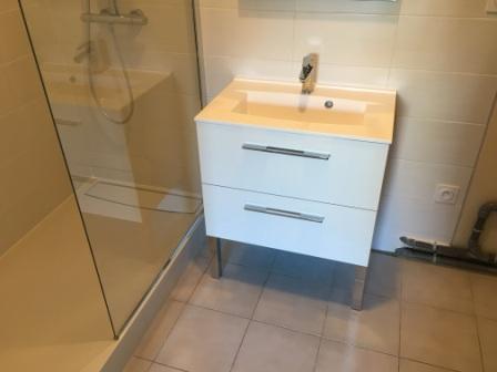 Création d'une salle de bain 13300